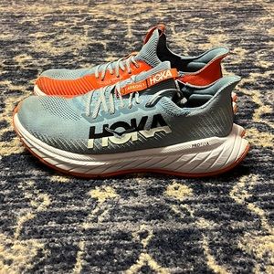 HOKA Men’s Carbon X3. Size: 13